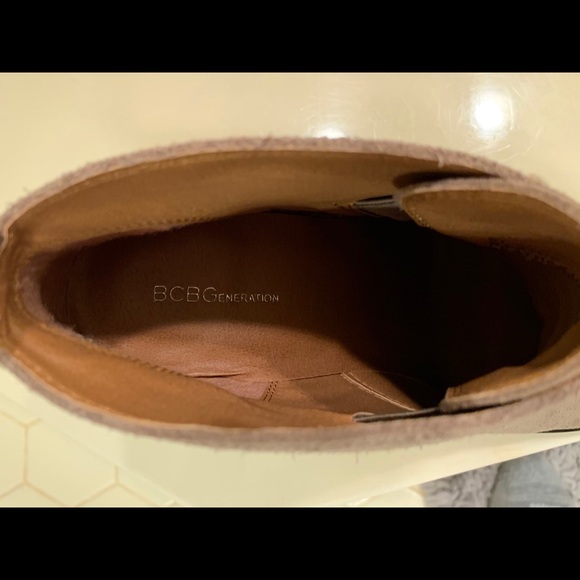 Gorgeous Suede Wedges - Picture 7 of 7